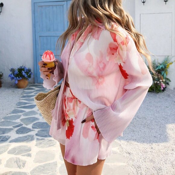 Baby Pink Casual Women's Romantic Flower Print Shirrt & Shorts Set - Picture 7 of 7